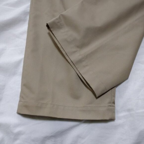 Solet Two-pleat Wide-leg Straight-leg Chino Pants - Picture 5 of 6